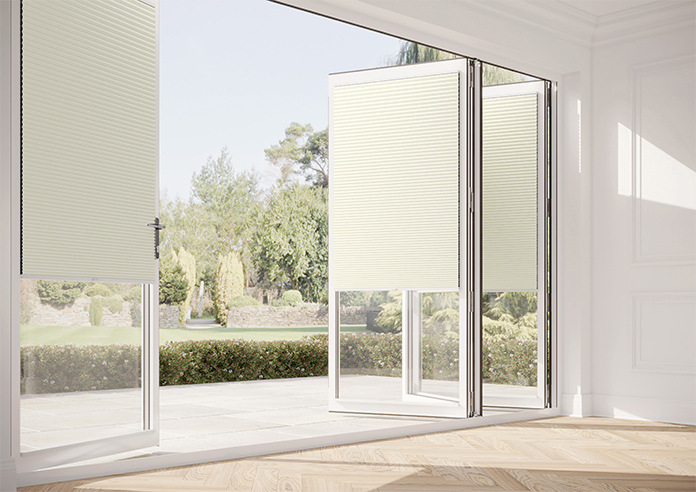Umbra (Blackout), Linen - Clip Fit Honeycomb Blind - Image 12